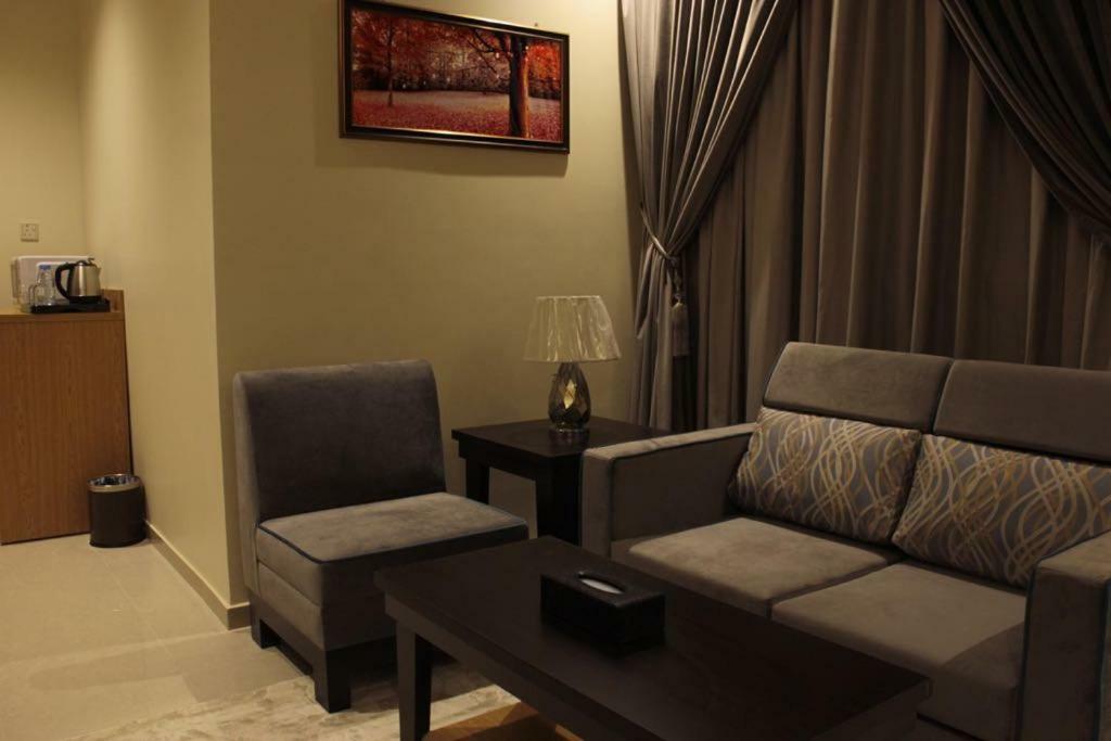 Golden Rest Hotel Al Khobar Exterior photo